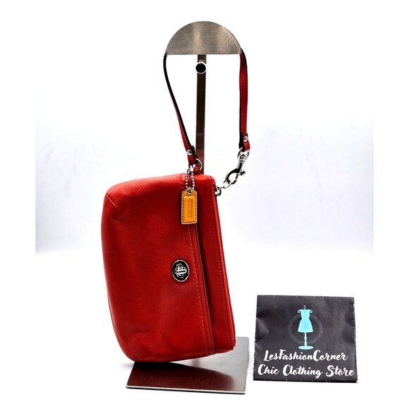 Coach Handbags - Coach Women's Red Pebble  Leather Park Wristlet Clutch Turn Lock  Purse 365